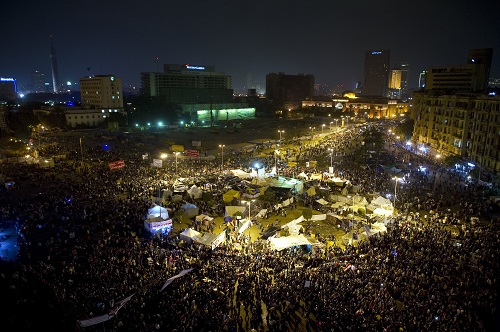 Tens of thousands of Egyptians gather in Cairo's Tahrir square. File photo from November 2011 (AFP)