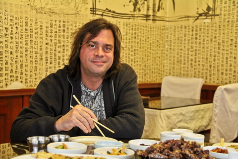 food critic chinese mr wok