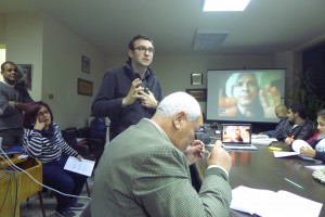 Vannier and Trujillo during the training of volunteers.