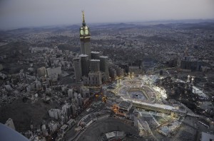 An aerial view shows the Grand Mosque in the holy city of Mecca, Saudi Arabia, on 6  August  AFP PHOTO / AMER HILABI