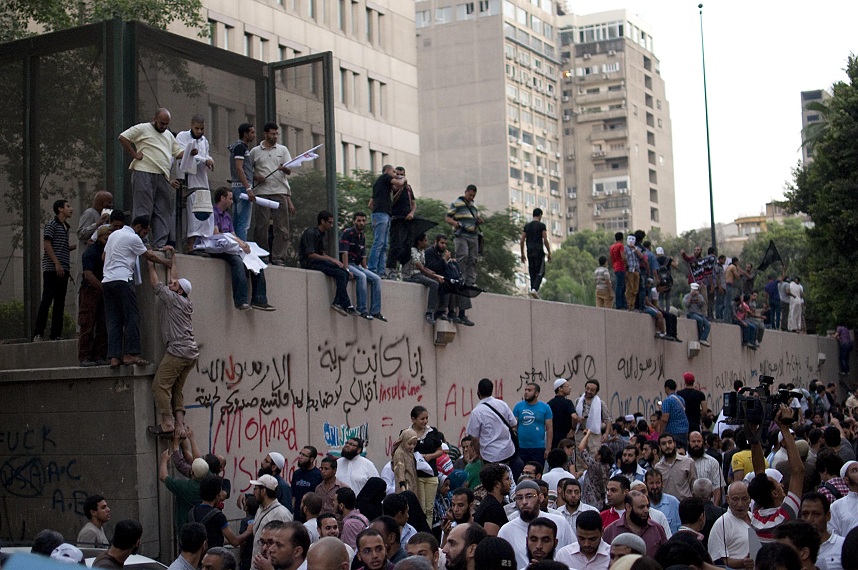 Protests outside US Embassy in Cairo Mohamed Omar / DNE