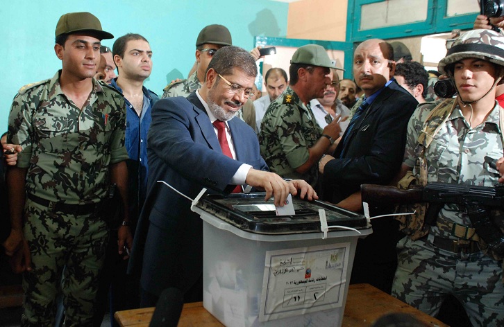 Morsy casts his vote in the presidential elections Mohamed Omar