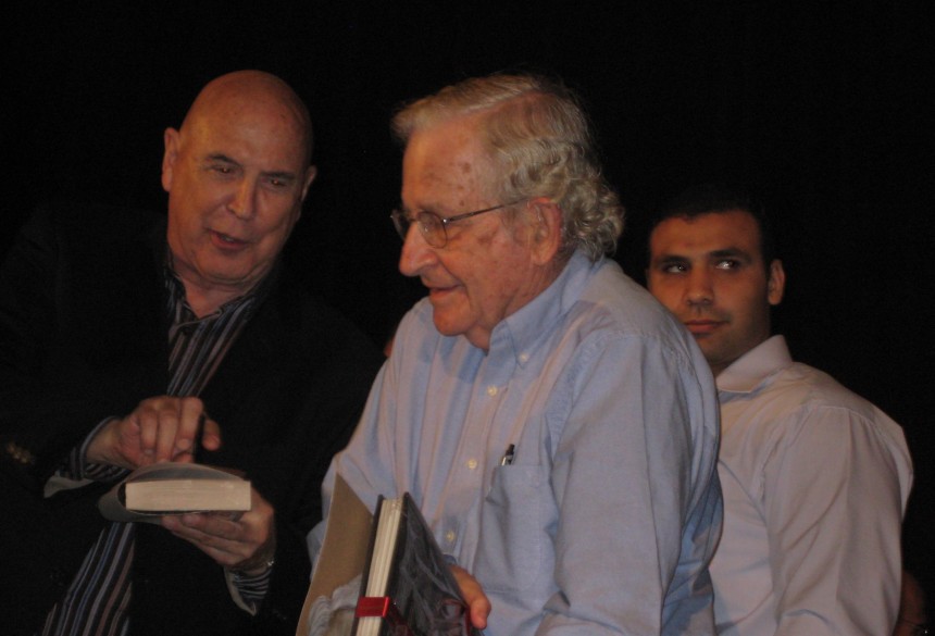 Noam Chomsky discusses Arab spring and politics of Middle East at the American University in Cairo Joel Gulhane/ DNE
