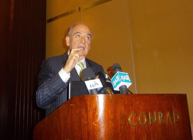 President of the Italian Association for Cooperation and Friendship with Egypt, Ambassador Antonio Badini, addressing attendees of Monday's press conference (Photo by Mohamed El-Bahrawy)