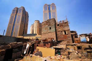 The Kafrawy Shacks area of Ramlet Boulaq overlooked by Nile Towers. (DNE FILE/ HASSAN IBRAHIM)