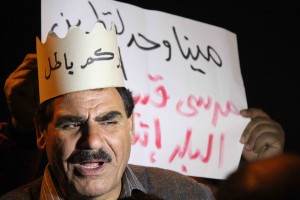 Protesters held banners against Morsy and the Muslim Brotherhood, and some headed to Maspero (Photo by Ahmed ElMalky/DNE)