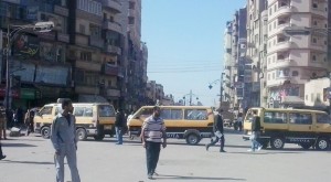 Microbus drivers continue to block roads as part of their strike in Mahalla in objection to diesel crisis. (Photo by:Mahmoud Haroon) 
