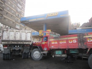 Trucks and other transport vehicles lined up for hours at Al-Bahr Al Azam street to receive diesel fuel Sarah El Masry 