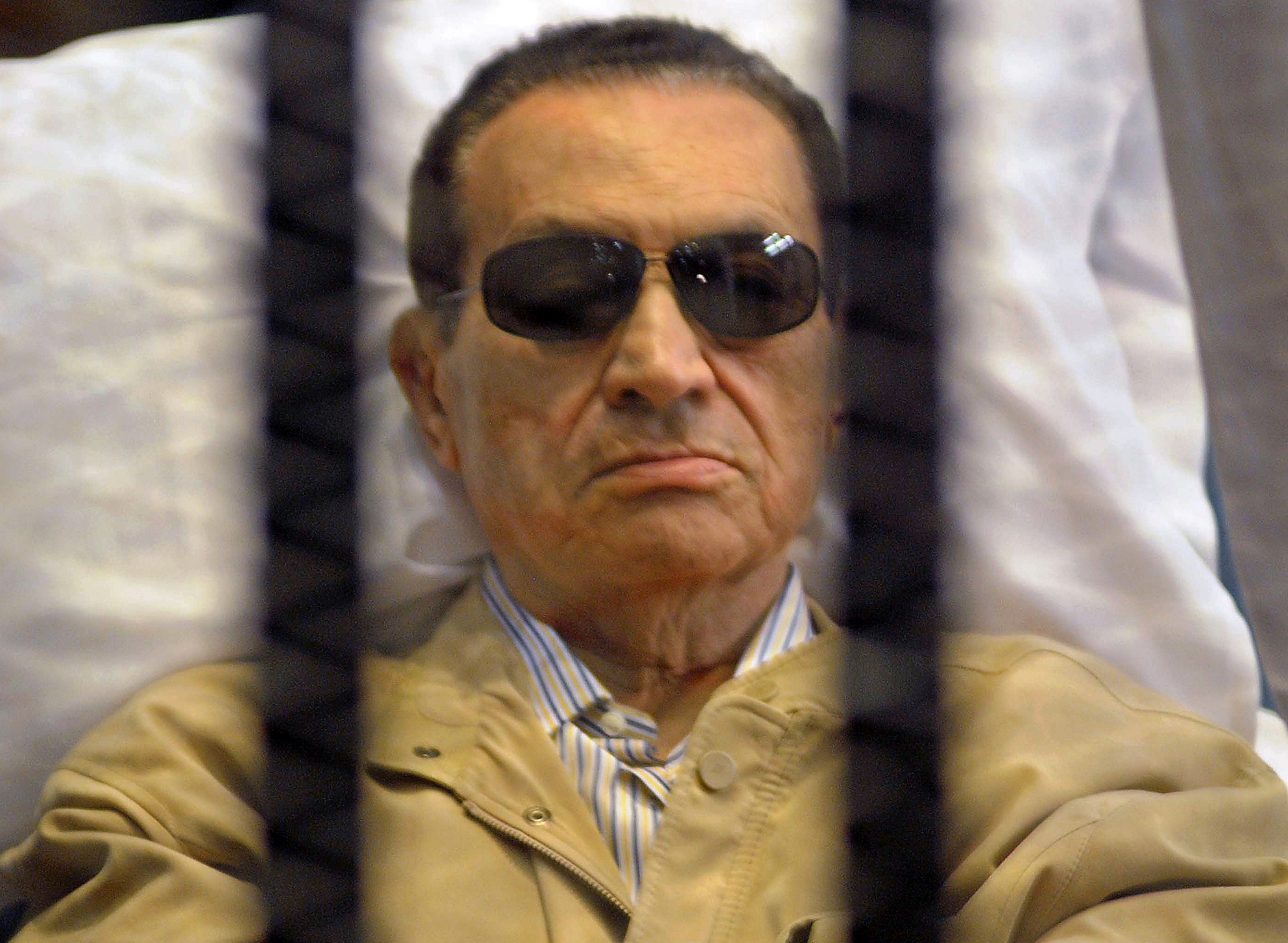 The retrial for former president Hosni Mubarak, his two sons, the former Interior Minister Habib Al-Adly and six of his aides will take place on 13 April (File Photo) (AFP Photo)