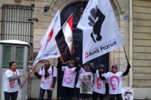 A number of youth movement «April 6» France, on Tuesday,made a sudden protest, in front of the Egyptian Embassy in Paris, demanding punishment of the martyr Mohammed Jaber, «GIKA» who was killed in the memory of the events Mohamed Mahmoud Street and for all the martyrs in Egypt. (Photo courtesy of 6 April Movement) 