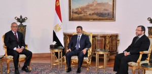Libyan Prime Minister Ali Zeidan met with President Mohamed Morsi and Prime Minister Hesham Qandil on Thursday at the presidential palace in Cairo.