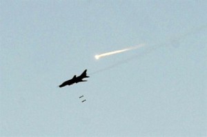 Syrian warplanes bombed the border area with Lebanon for the first time on Monday (AFP Photo)