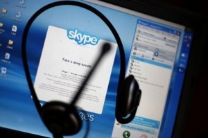 Saudi threatens to ban WhatsApp, Viber and Skype (AFP Photo)
