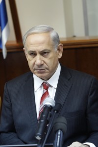 Israel's Prime Minister Benjamin Netanyahu looks on as he leads the weekly cabinet meeting in Jerusalem on April 21, 2013. (AFP Photo)