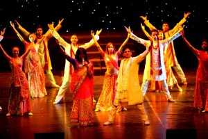Bollywood Singers Mukesh Tomar and Parul Mishra with the Cairo Opera Ballet Company (Photo courtesy of Indian Embassy Facebook Page) 