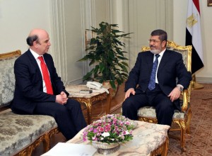 Albania’s foreign minister Edmond Panariti met with President Mohamed Morsi (Photo Presidency handout )