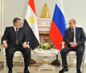 Morsi is set to discuss a number of economic and regional issues with his Russian counterpart, Putin (Photo: Presidency handout)