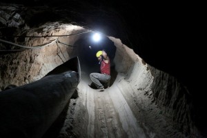 The Armed Forces have announced the discovery of 276 tunnels connecting Egypt and the Gaza Strip (AFP Photo)