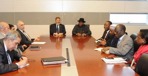 President Mohamed Morsi discussed bilateral relations with South Sudanese President Salva Kiir Mayardit during his visit to Addis Ababa (Photo Presidential handout ) 
