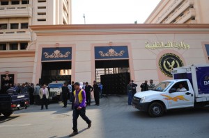 The Ministry of Interior has dropped complaints filed to the General Prosecution against Al-Masry Al-Youm and Al-Youm Al-Sabaa newspapers over publishing cases.(DNE File Photo)