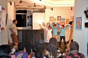 The proud performers receive their applause after the play that was staged during the exhibition on 18 May (Photo from El Warsha )