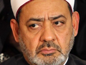 Grand Imam of Al-Azhar Ahmad Al-Tayeb announced that Al-Azhar will be sending out convoys throughout Egypt to spread moderate Islamic thought, and to right misconceptions and destructive beliefs, particularly in regards to violence and extremism (AFP Photo)