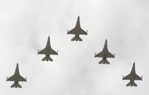 File picture shows Israeli F-16 jets flying over Jerusalem during a parade on April 20, 2010 (AFP/File, Ahmad Gharabli) 